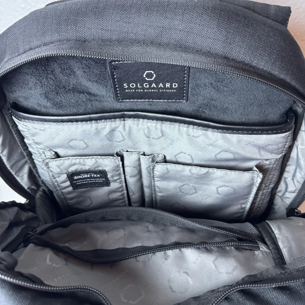 Solgaard Shore-Tex Daypack Backpack‎ Laptop Black Bag Recycled Plastic Pockets